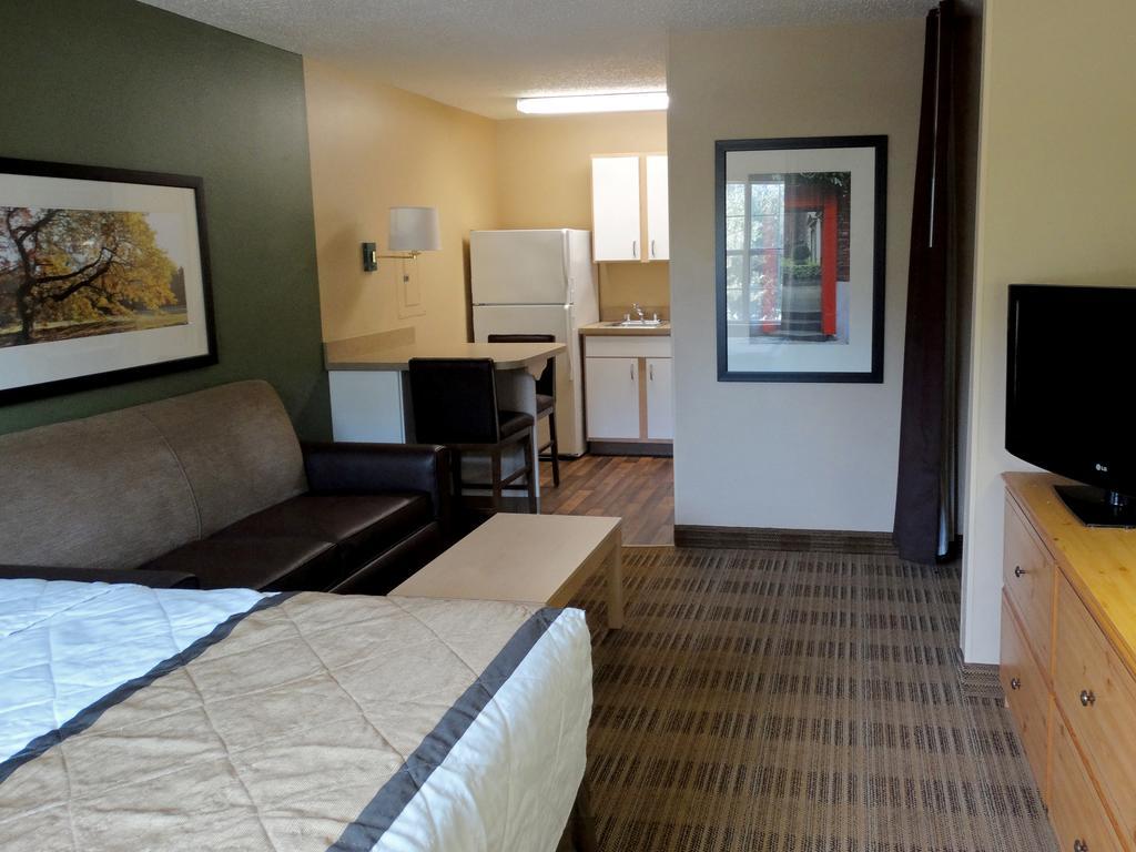 Economy Suites Dtc Denver Bagian luar foto