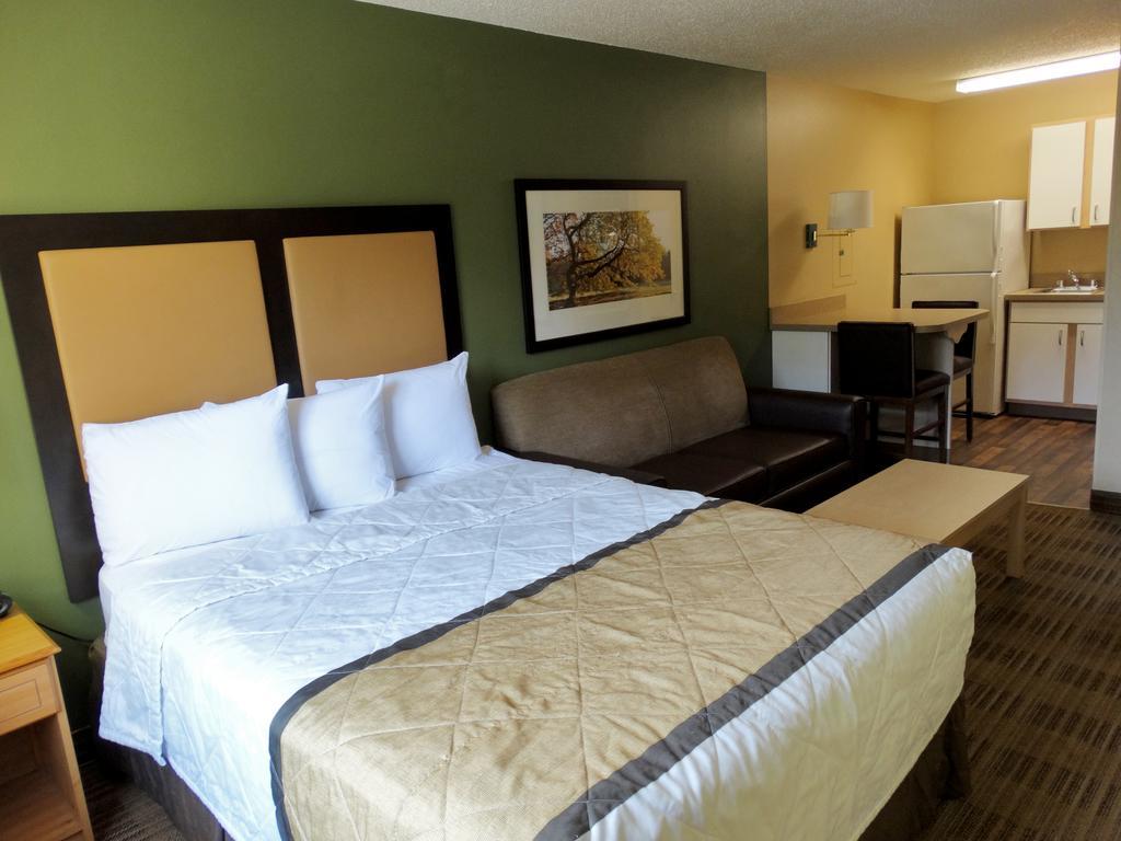 Economy Suites Dtc Denver Bagian luar foto
